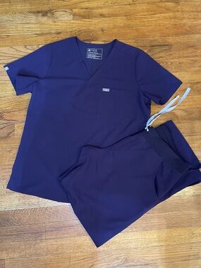 Figs Purple V-Neck Scrub Top and Drawstring Pants Set
